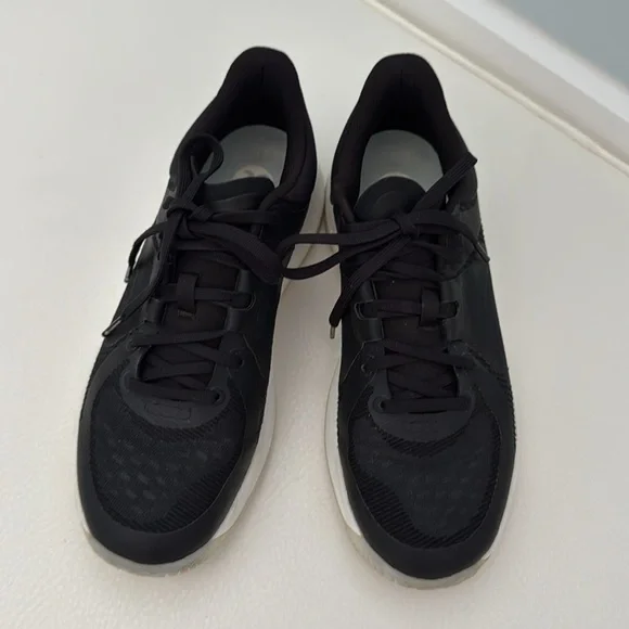 Lululemon Strongfeel training shoe - Picture 6 of 12
